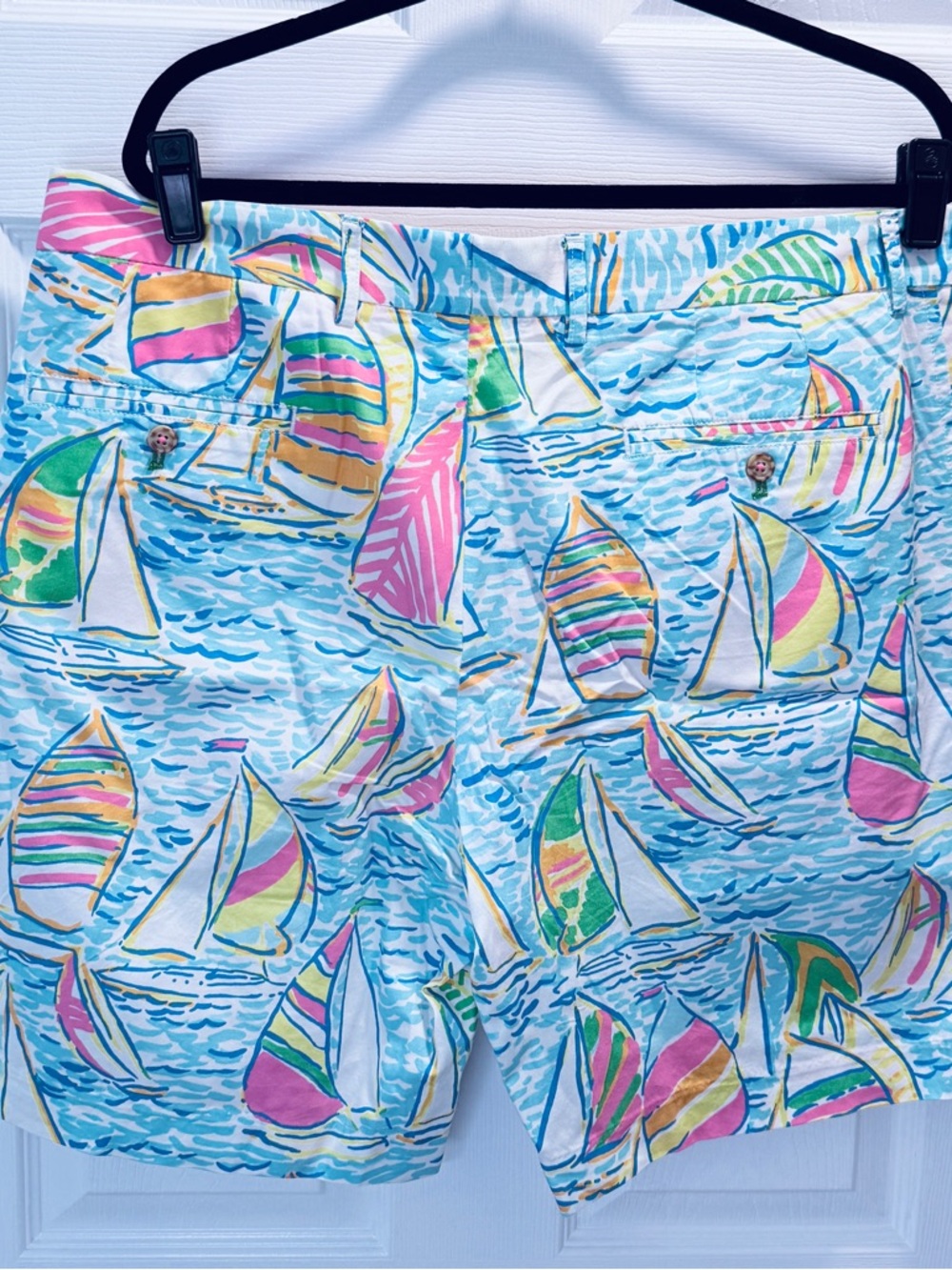 Lilly Pulitzer NWOT Mens UGotta Regatta Fitz Short - Multi Color Boat Print - Picture 2 of 6